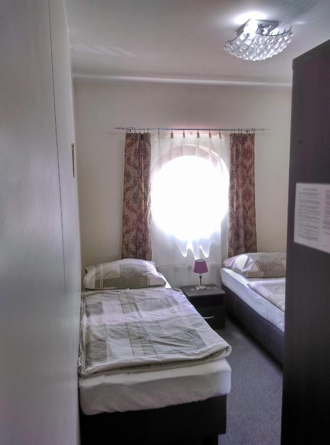 Appartement Gosciniec W Ogrodzie à Brusy Extérieur photo
